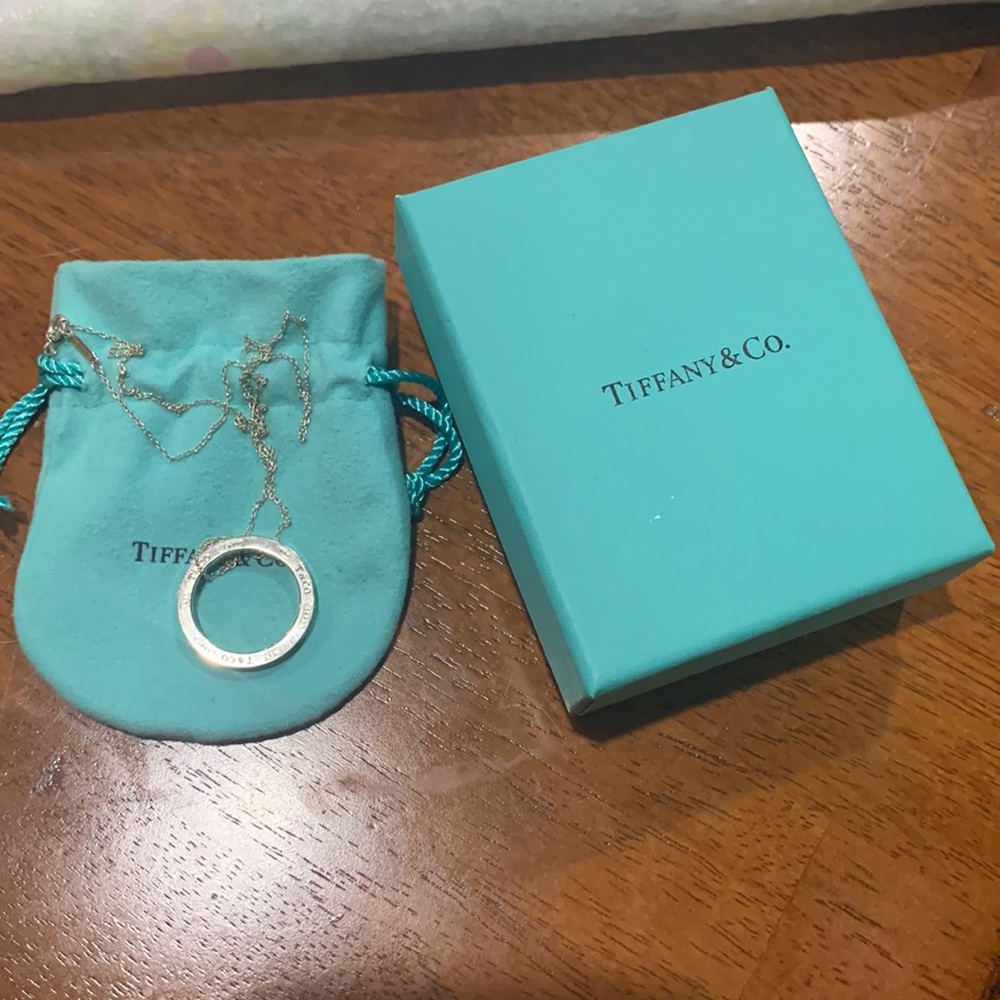 Authentic Tiffany vintage, rare, retired large circle sterling silver necklace